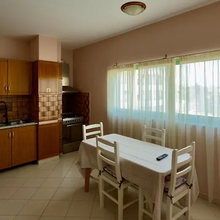 Sea View Daire Dıraç